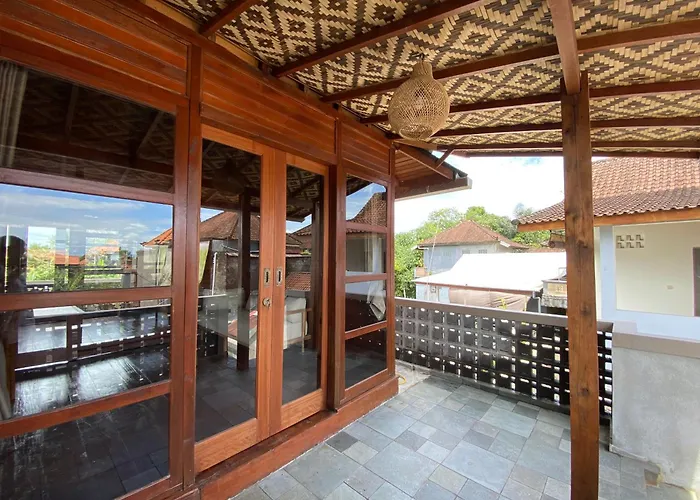 Unique 1br Wooden 2nd Floor With Sunset View *