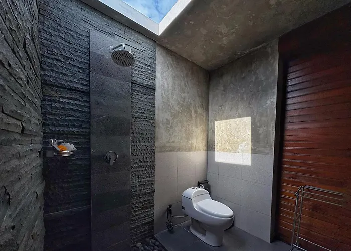 Unique 1br Wooden 2nd Floor With Sunset View