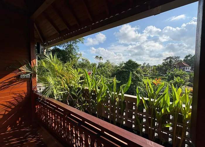 Unique 1br Wooden 2nd Floor With Sunset View *