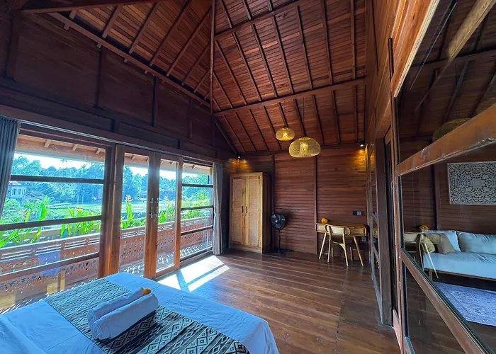 Appartamento Unique 1br Wooden 2nd Floor With Sunset View *